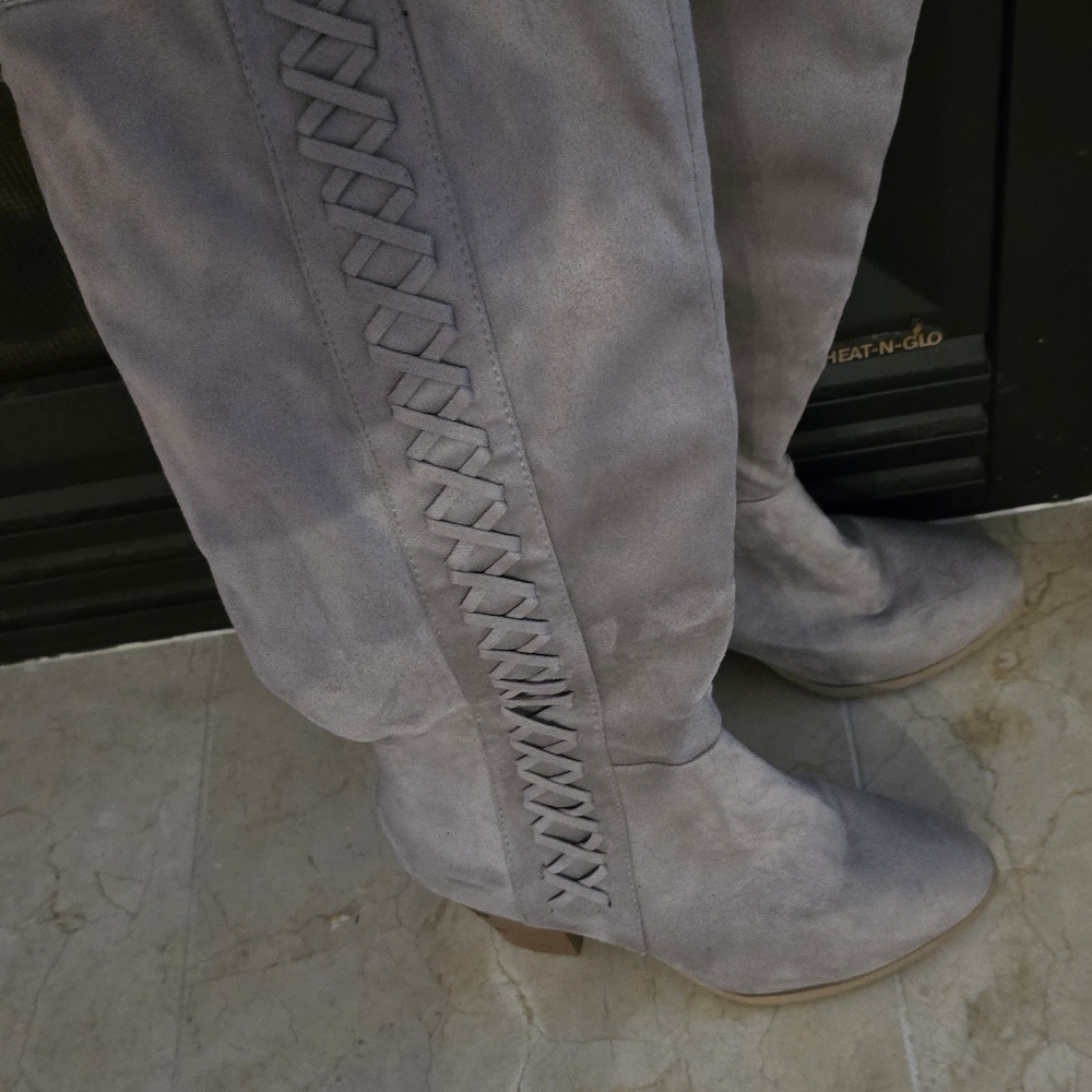 Stylish Over the Knee Gray Boots